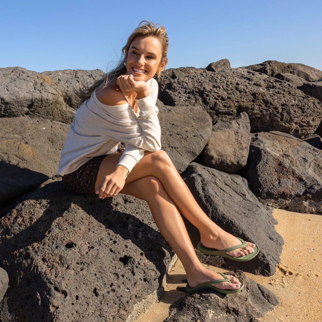 Person wearing Khaki Lightfeet Arch Support Thongs