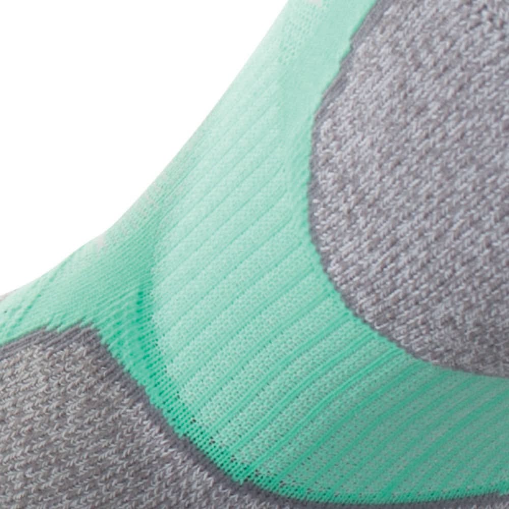 Close up view of elastic arch of Lightfeet Evolution Mint Mini Crew Performance Running Sock