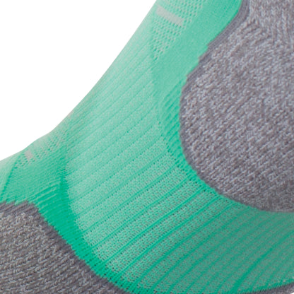 Close up view of elastic arch of Lightfeet Evolution Mint Half Crew Sock 