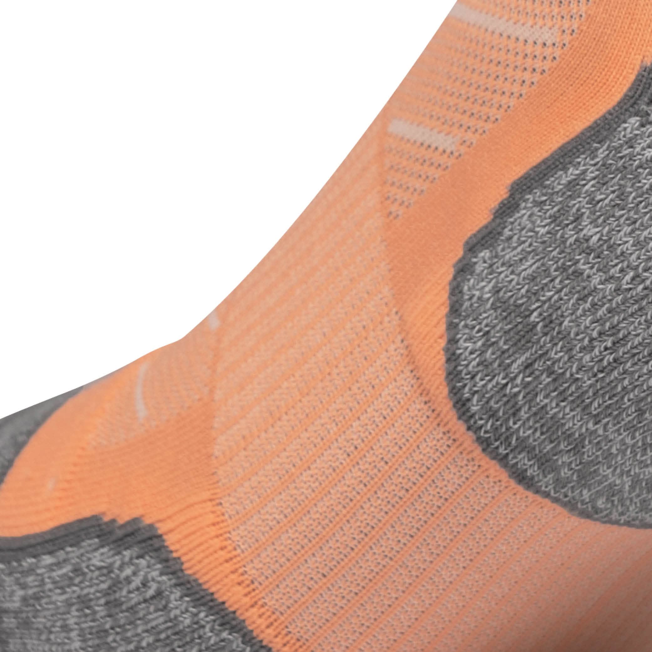 Close up view of elastic arch of Lightfeet Evolution Peach Mini Crew Performance Running Sock 