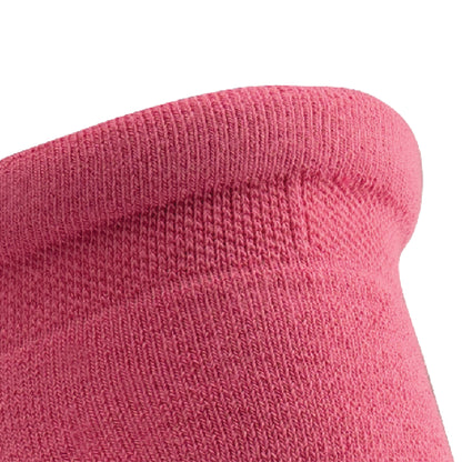 Close up view of comfort heel padding of Lightfeet Comfort Pink Ankle Socks 