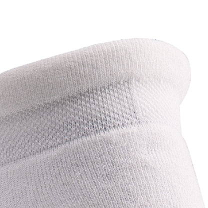 Close up view of comfort heel padding of Lightfeet Comfort White Ankle Socks 