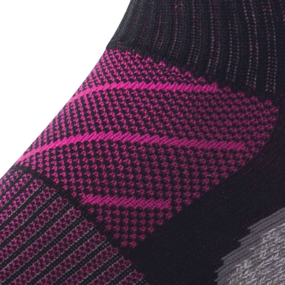 Close up view of mesh on Lightfeet Evolution Black Fluro Pink Mini Crew Performance Running Sock 