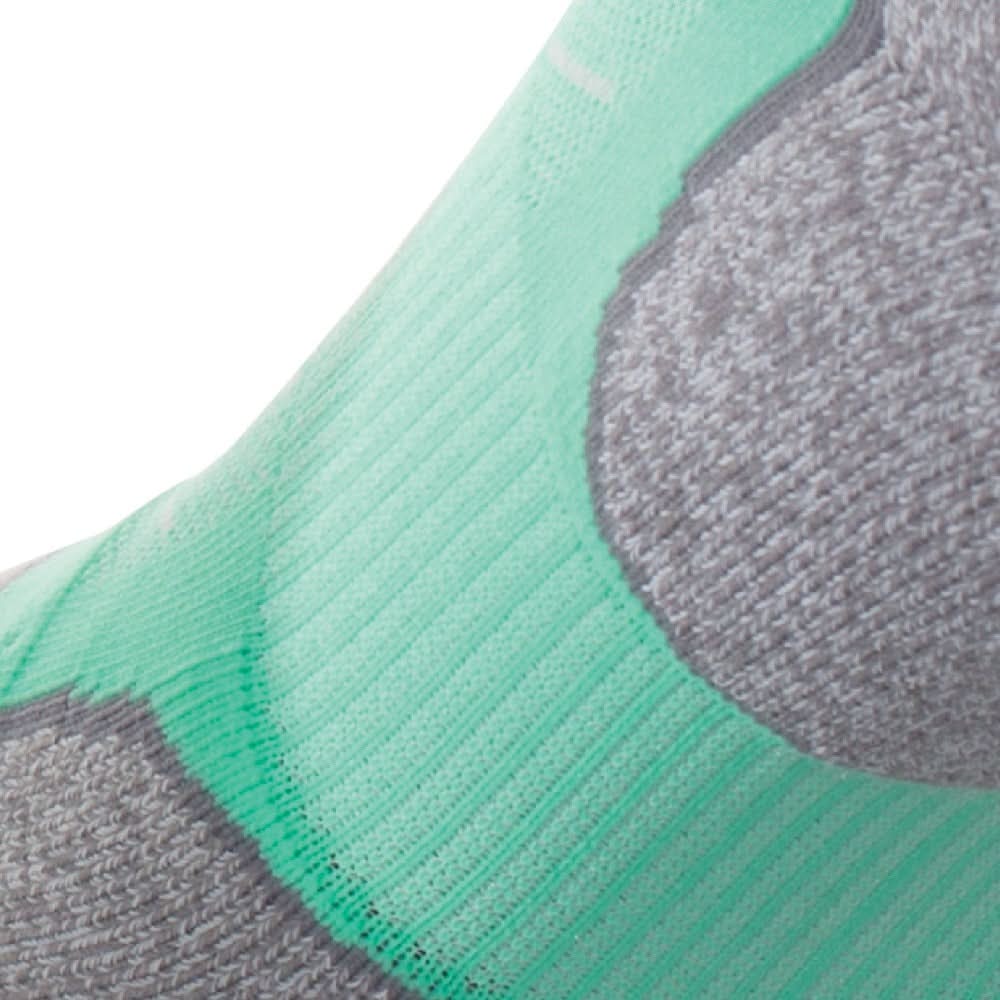 Close up view of elastic arch of Lightfeet Evolution Mint Mini Performance Running Sock 