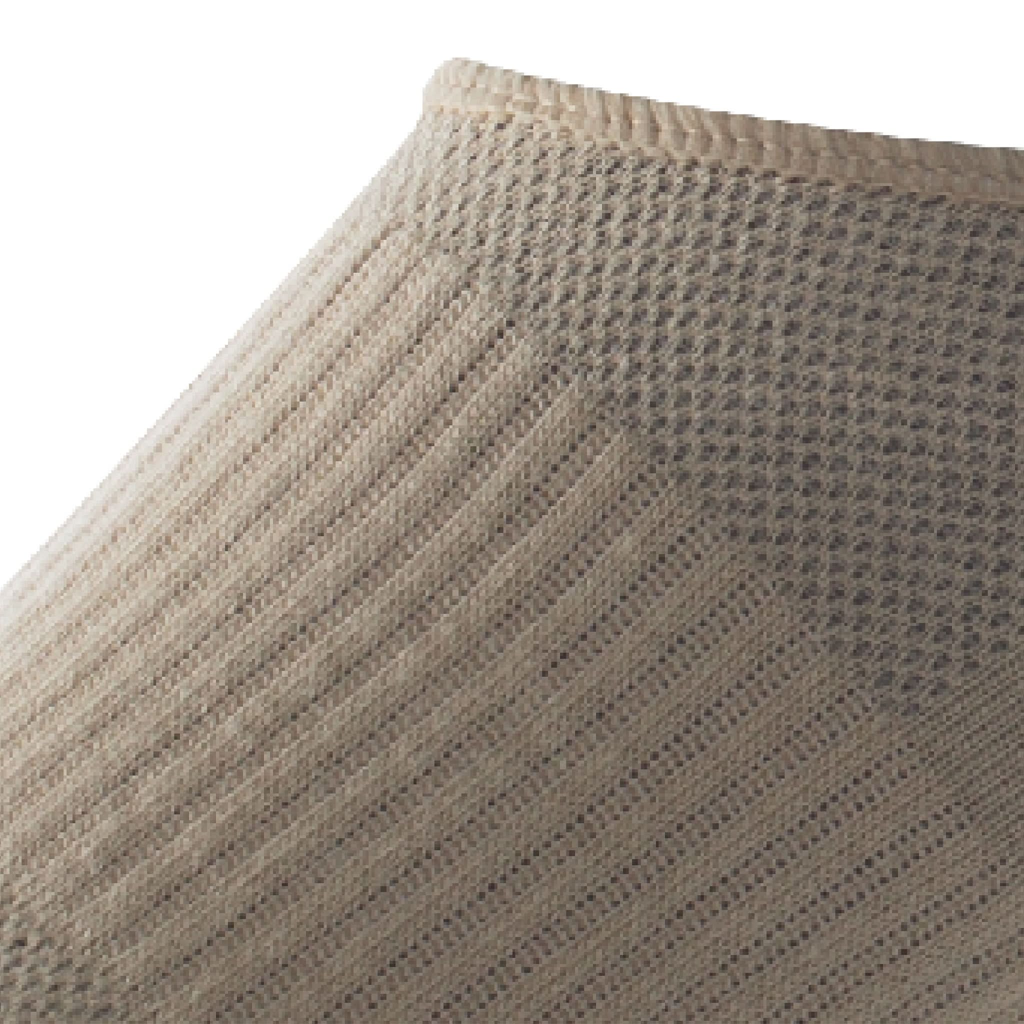 Close up view of mesh on Lightfeet Invisible Putty No Show Sock 