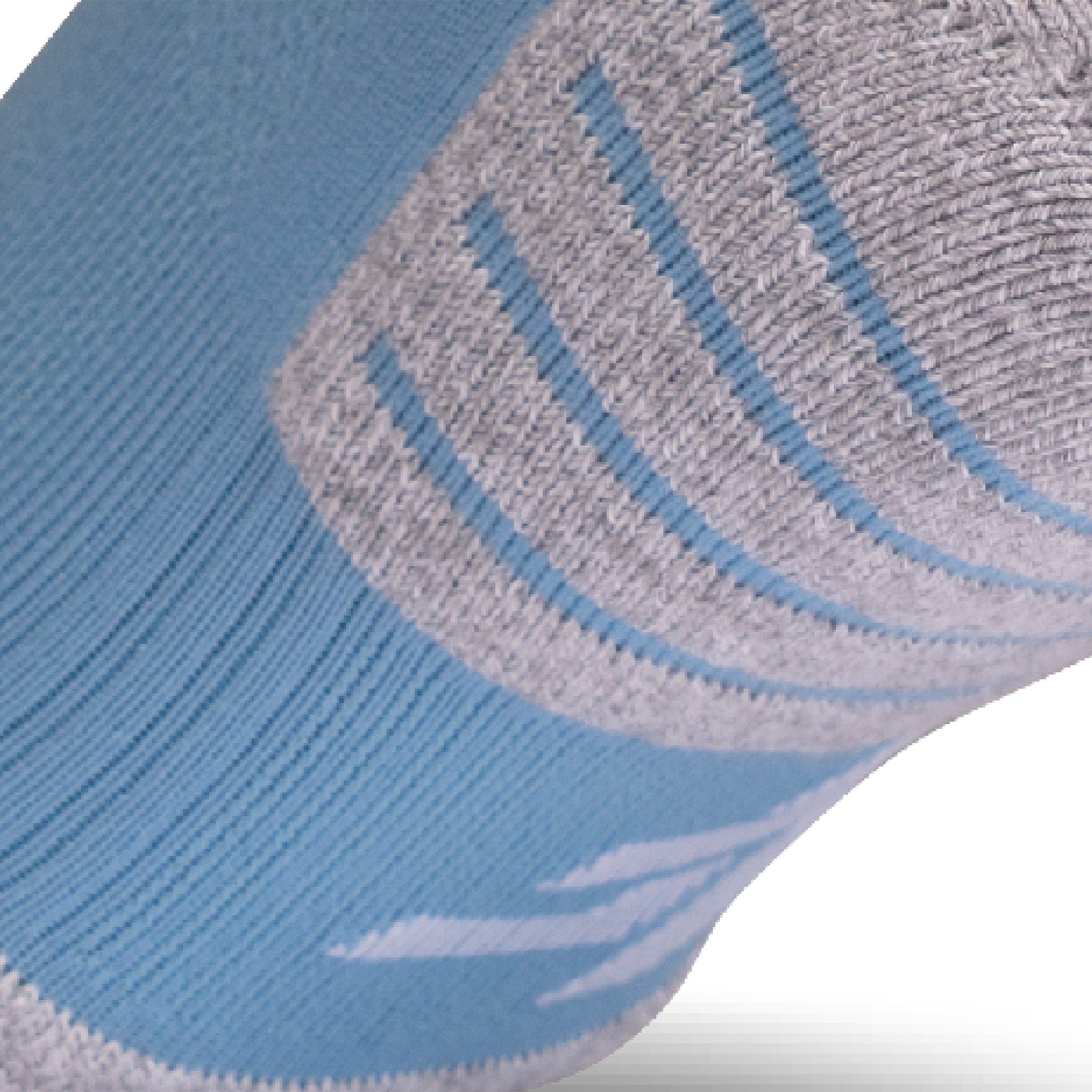 Close up view of elastic arch of Lightfeet Performance Soft Blue Ankle Sock 