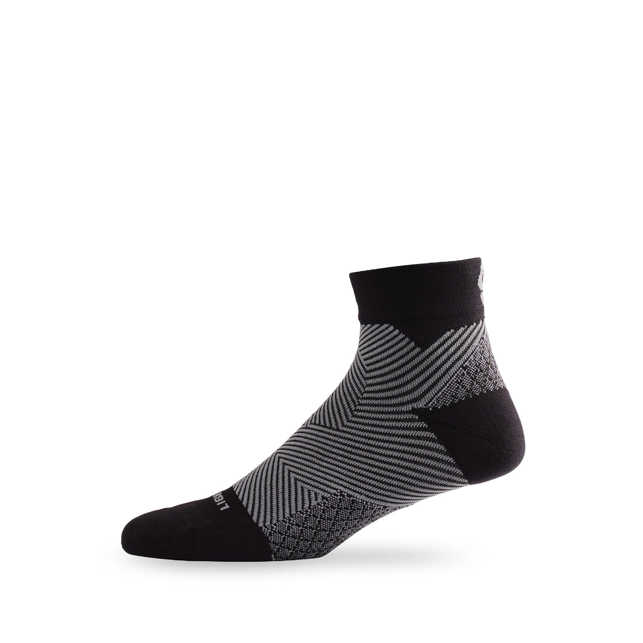 Side view of Lightfeet Plantar Fasciitis Black Quarter Socks 