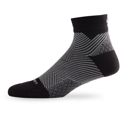 Side view of Lightfeet Plantar Fasciitis Black Quarter Socks 
